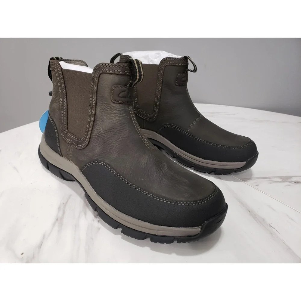 NEW NO BOX SIZE 8.5 Clarks Walpath Easy Men's Boots TAUPE LEATHER